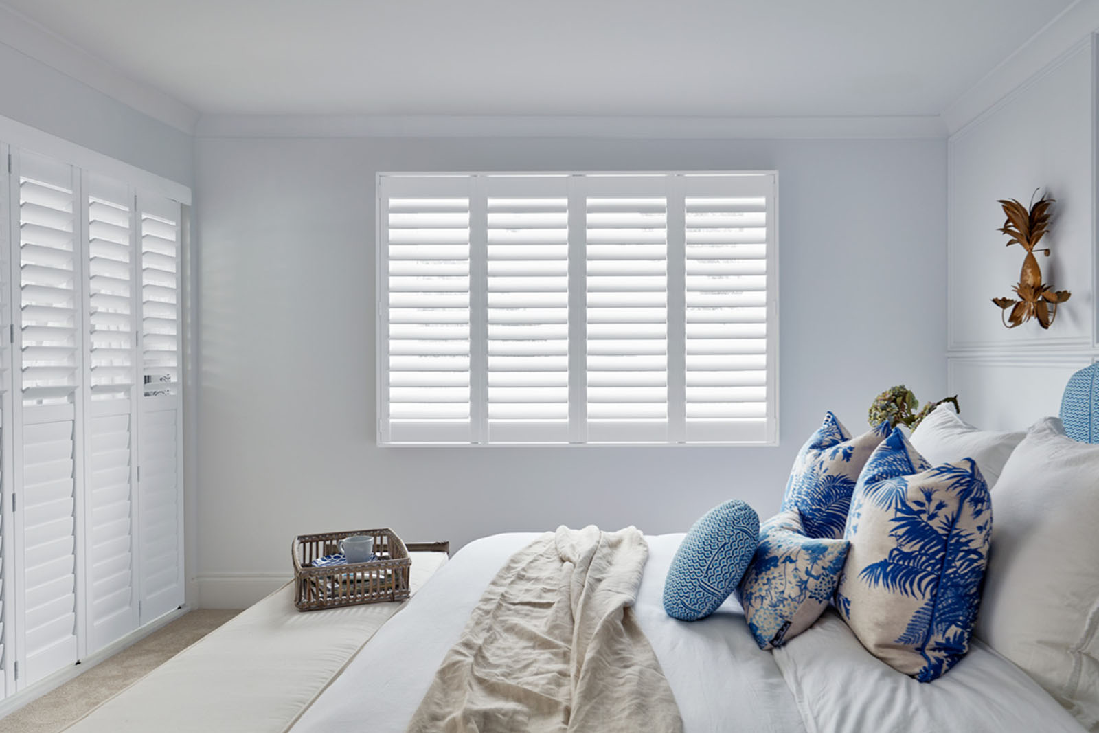 5 Major Advantages of Fauxwood Shutters vs Real Wood Shutters | Blindster  Blog